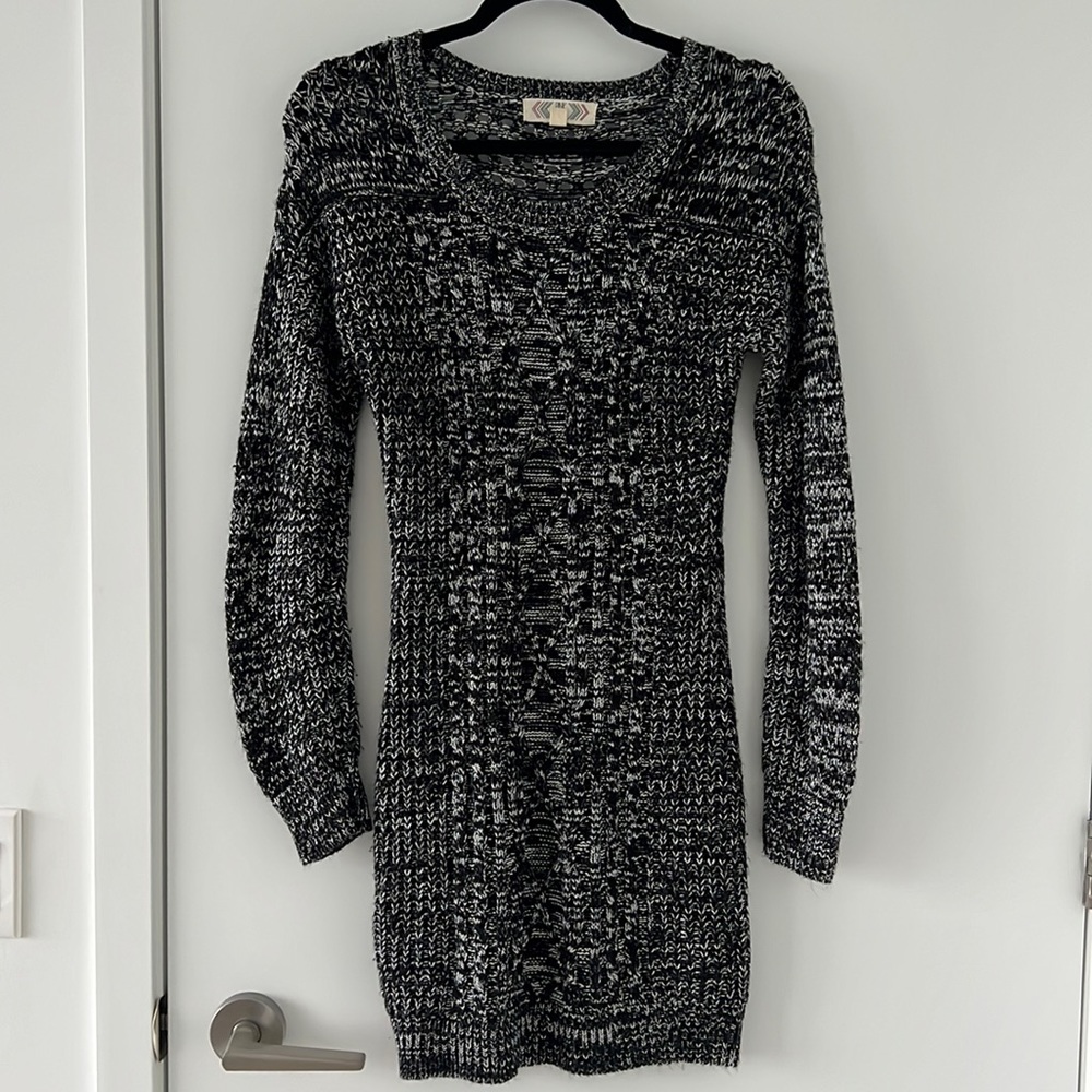 Midi Sweater Dress - size small
